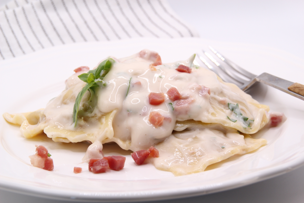 Pasta fresca con salsa Alfredo